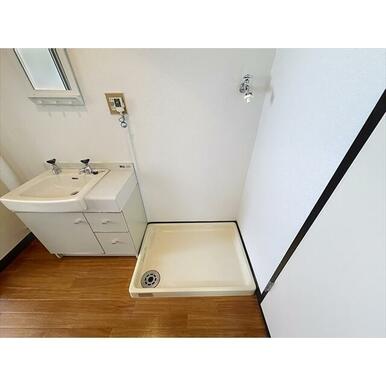 洗濯機も洗面所に置けます