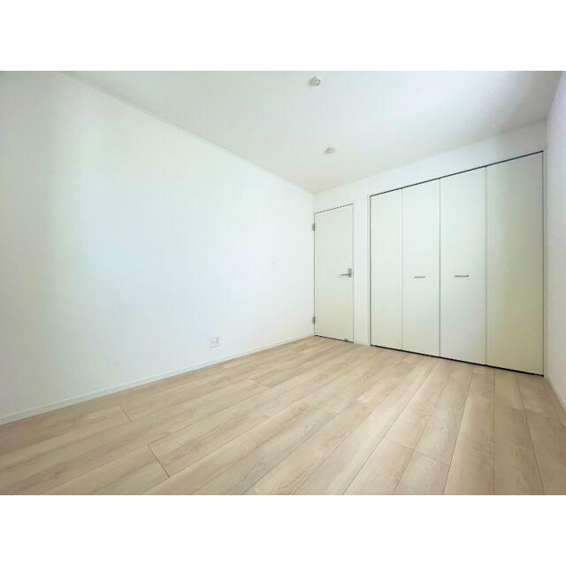 detached 字宇江城