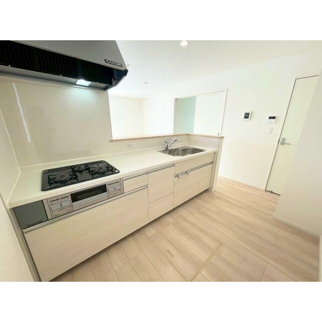 detached 字宇江城