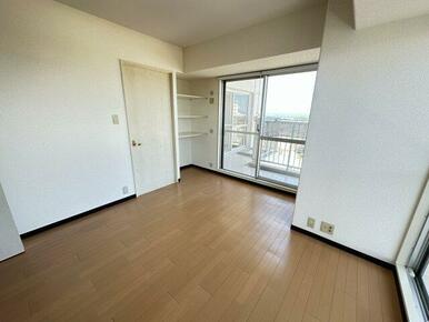 洋室北側約7.0帖