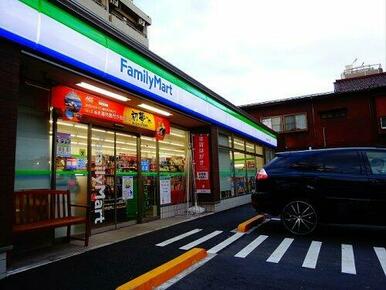 ファミリーマート杉並下高井戸二丁目店