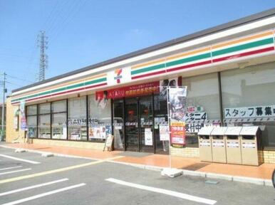 セブンイレブン谷口店