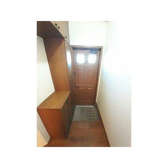 毎日通る玄関はこちらです