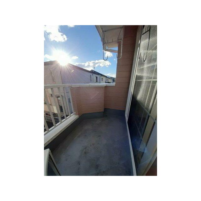 陽当たり良好なバルコニーです