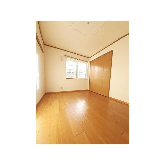 内装は落ち着いています