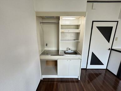 ※写真は別号室のものです。