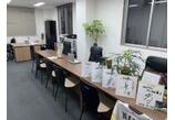 情報提供会社