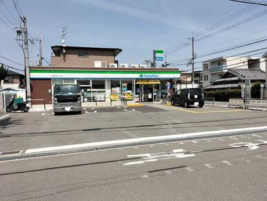 ファミリーマート高槻宮田町二丁目店