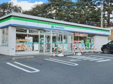 ファミリーマート盛岡西松園店