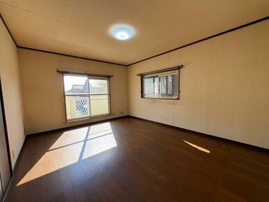 2F南西側洋室　別角度