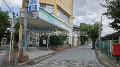 ファミリーマート 梶友西向日駅前店