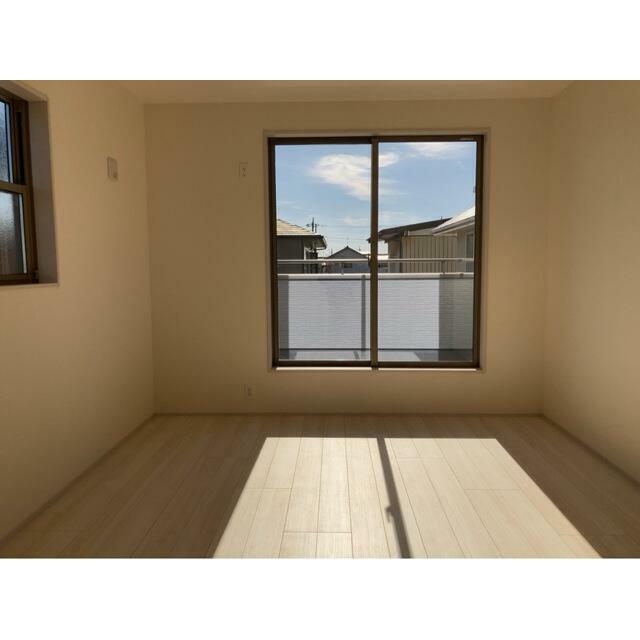 こだわりの家具やインテリアもしっくり収まります（2号棟）