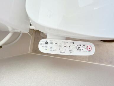 「1階トイレ」ウォシュレット付きです