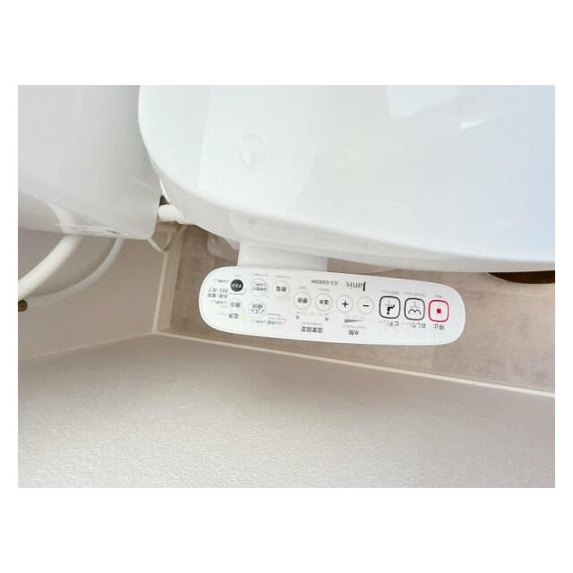 「1階トイレ」ウォシュレット付きです