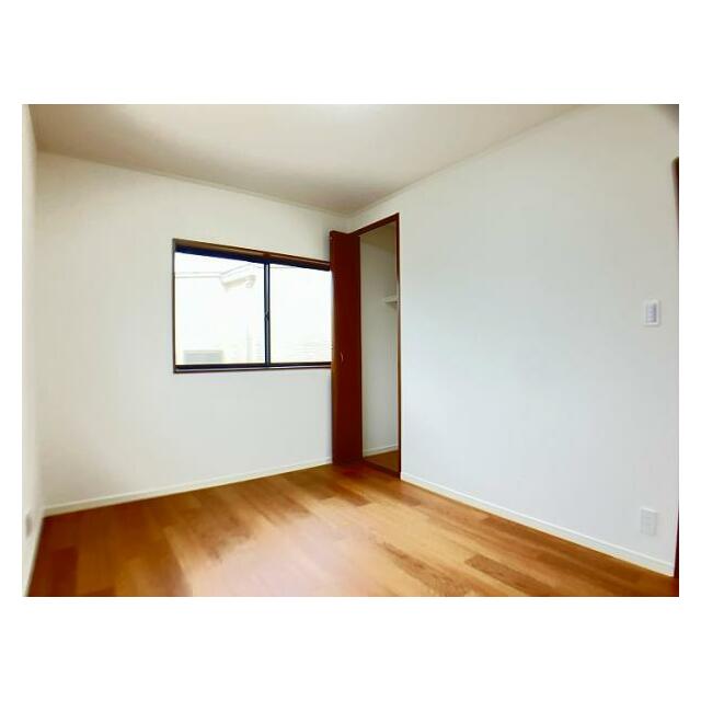 「洋室」約6帖の洋室です。