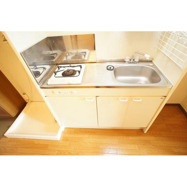 1口コンロ付き。お引越し後すぐに、お料理ができます。