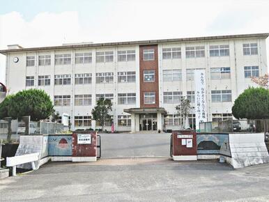 糸島市立前原南小学校