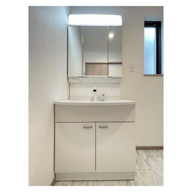 水が流れやすく汚れがたまりにくい設計でお手入れもらくらくです！