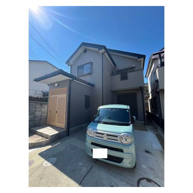 オシャレな外観になっております。2