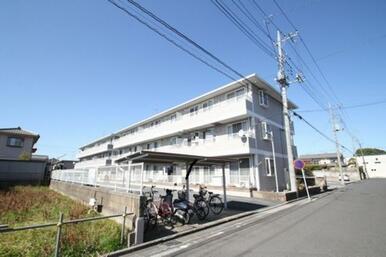 全室南向き☆前面が駐車場