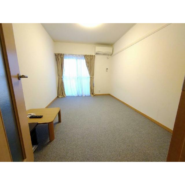 1階はフローリング仕様です。