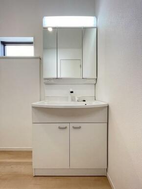 水が流れやすく汚れがたまりにくい設計でお手入れもらくらくです！