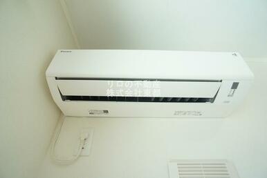 エアコン設置済みなので入居後すぐに使えて快適です！