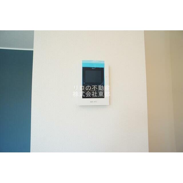 訪問者が一目で分かるＴＶモニタ付インターホンです！