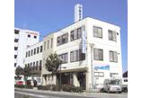 情報提供会社