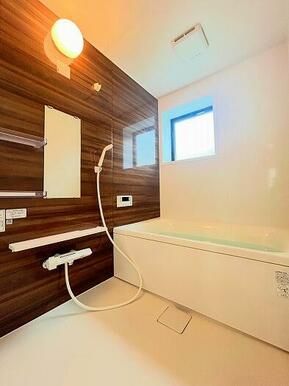 「お風呂」新品に交換しております。