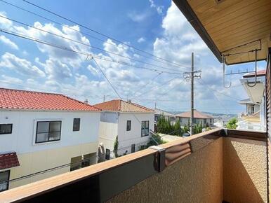 「バルコニー」