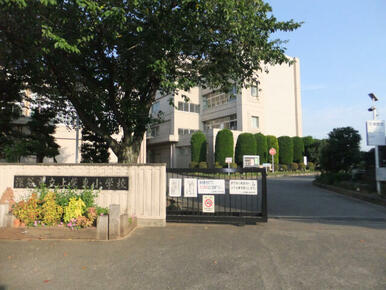 深谷市立上柴東小学校