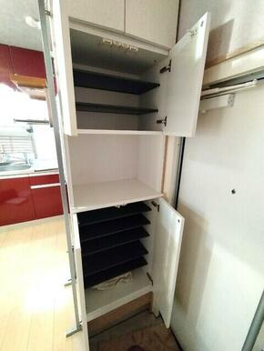 収納たっぷりのシューズBOX♪