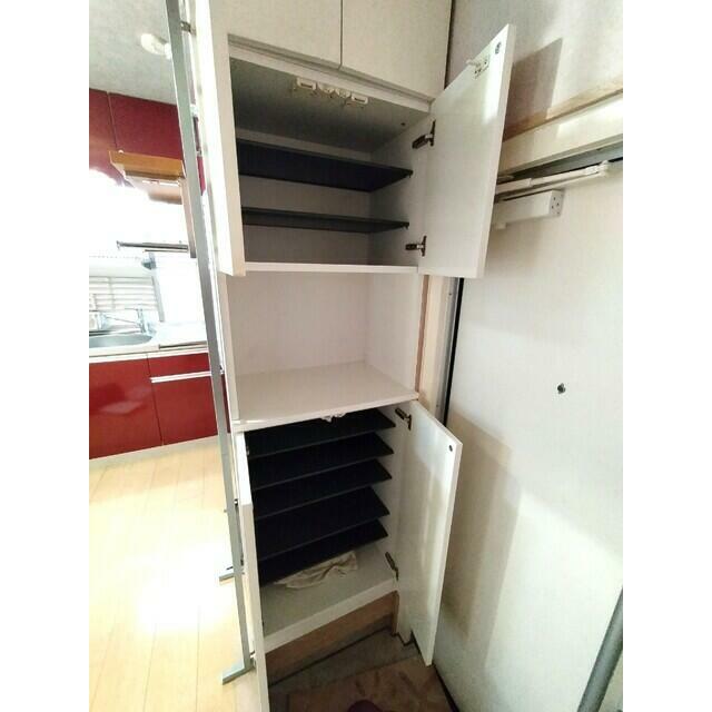 収納たっぷりのシューズBOX♪