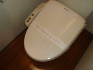 シャワー付トイレ