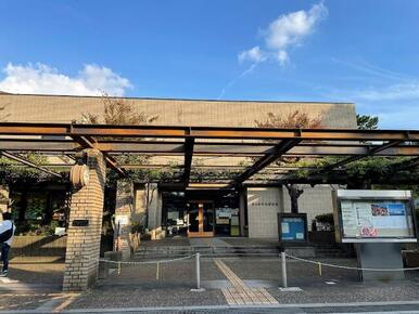 茅ヶ崎市立図書館