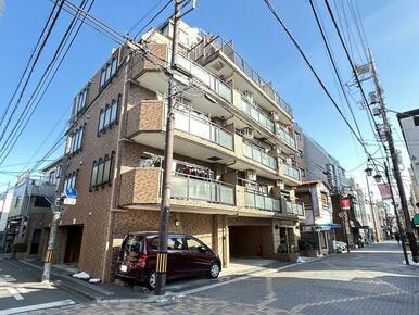 北浦和駅までは徒歩４分の好立地です！最上階一世帯のみ角部屋につき通風・陽当り・眺望良好です