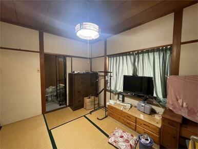 ２階和室（納戸付）