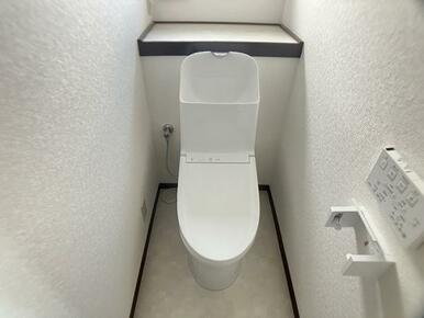 1階トイレも新品交換済み（TOTO製）