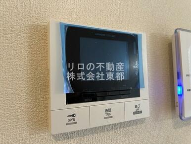 訪問者が一目で分かるＴＶモニタ付インターホンです！
