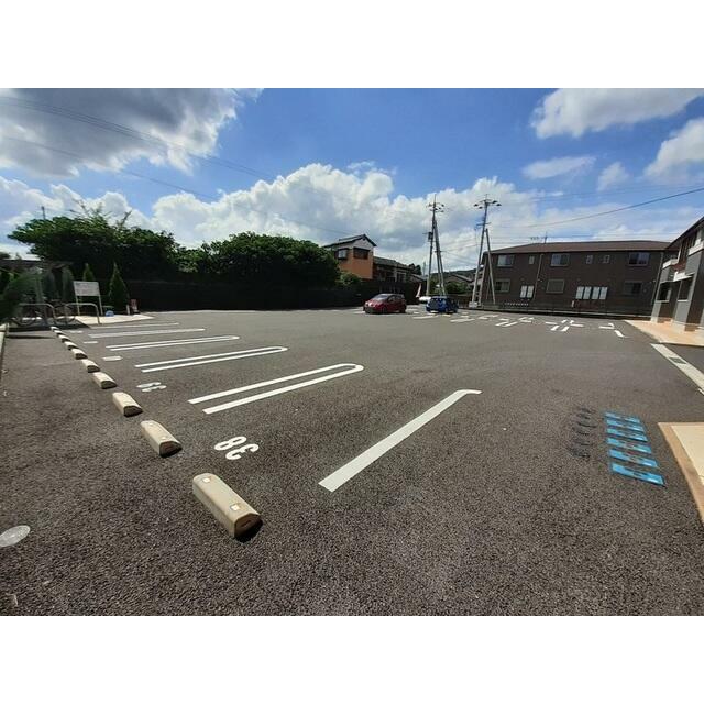 apartment 朝日町大字甘久