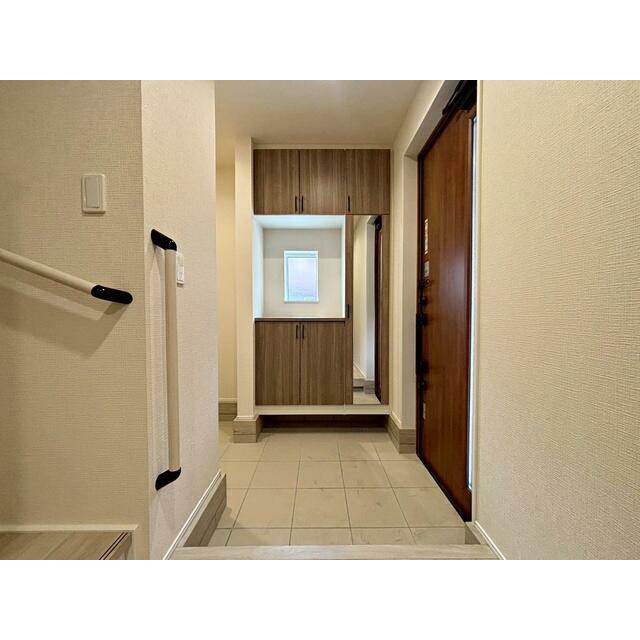 WIC付きの広々玄関