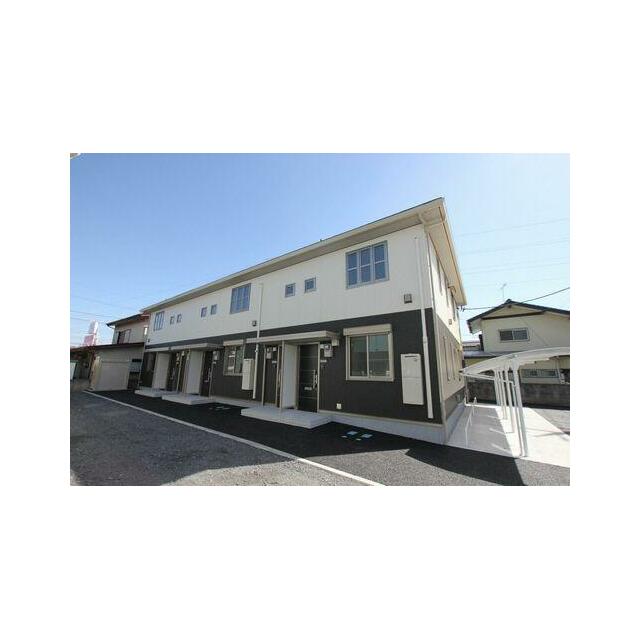軽量鉄骨造二階建てです。