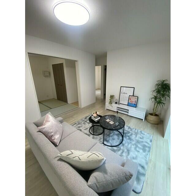 4号棟 (リビング)