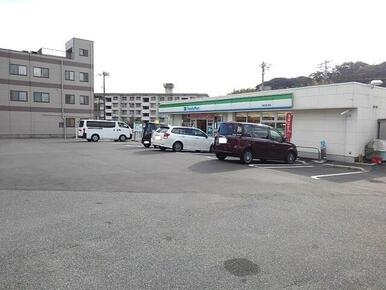 ファミリーマート
