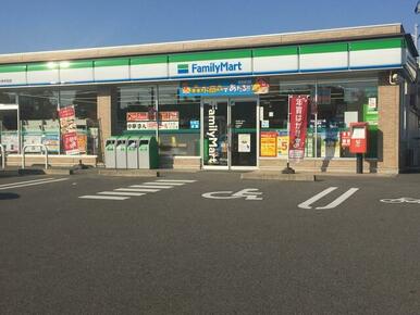 ファミリーマート　大府米田店