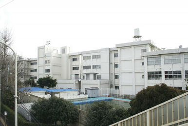 藤沢市立御所見中学校