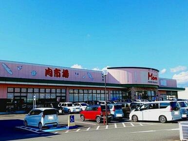 フードマーケットマム富士厚原店まで550m