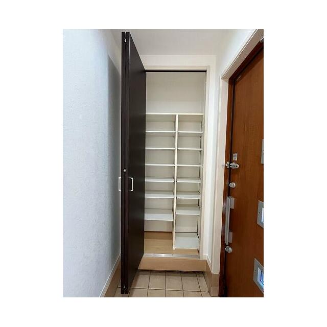 シューズボックスございます