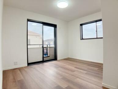 2F南西側洋室　別角度